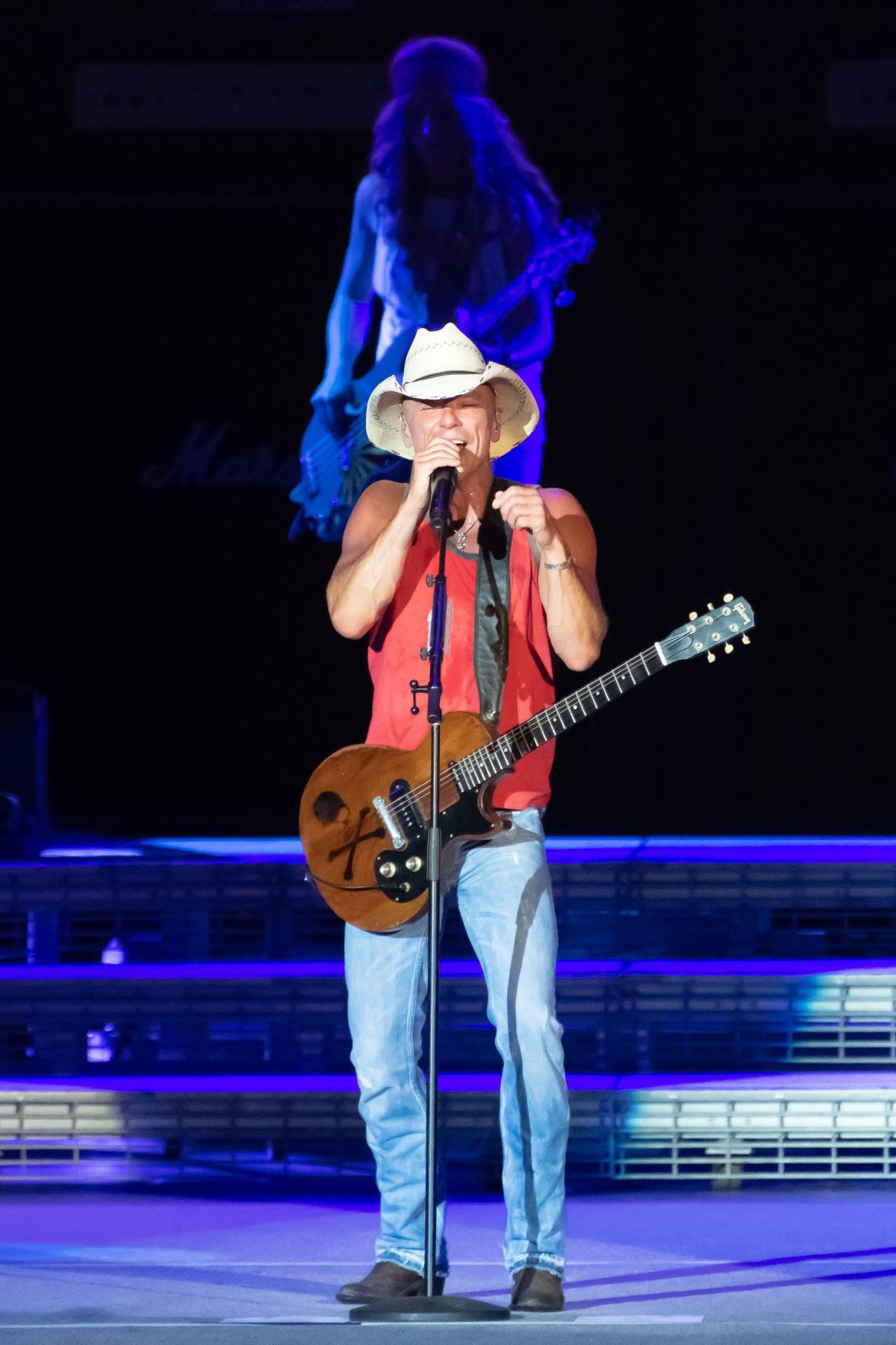 Kenny Chesney, Thomas Rhett at Busch Stadium